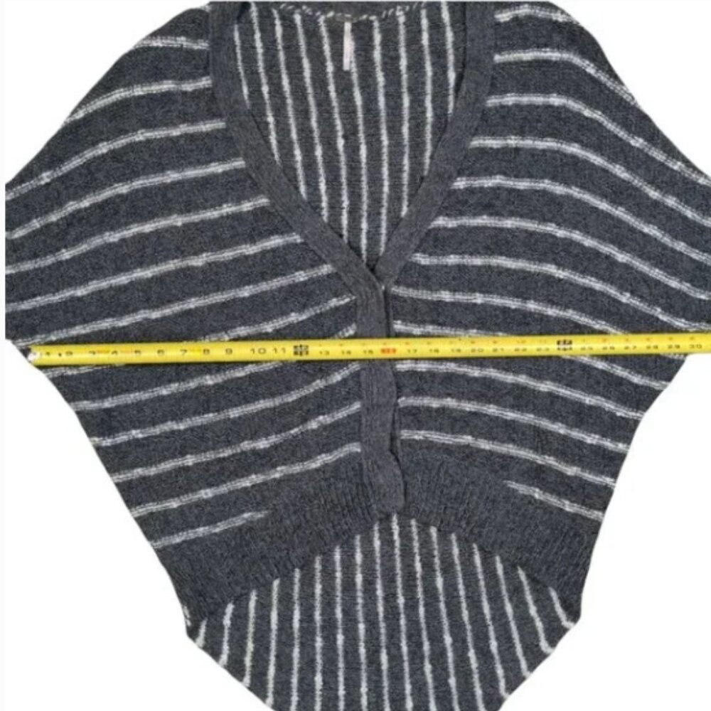 Free People Rabbit In The Moon Oversized Cardigan Small - Picture 3 of 4